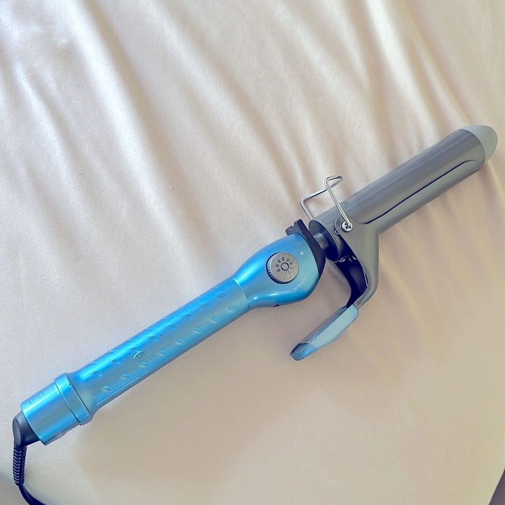 Curling Iron